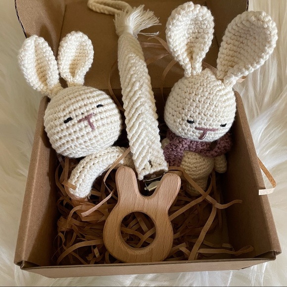 4piece baby wooden rattle set - Picture 2 of 3